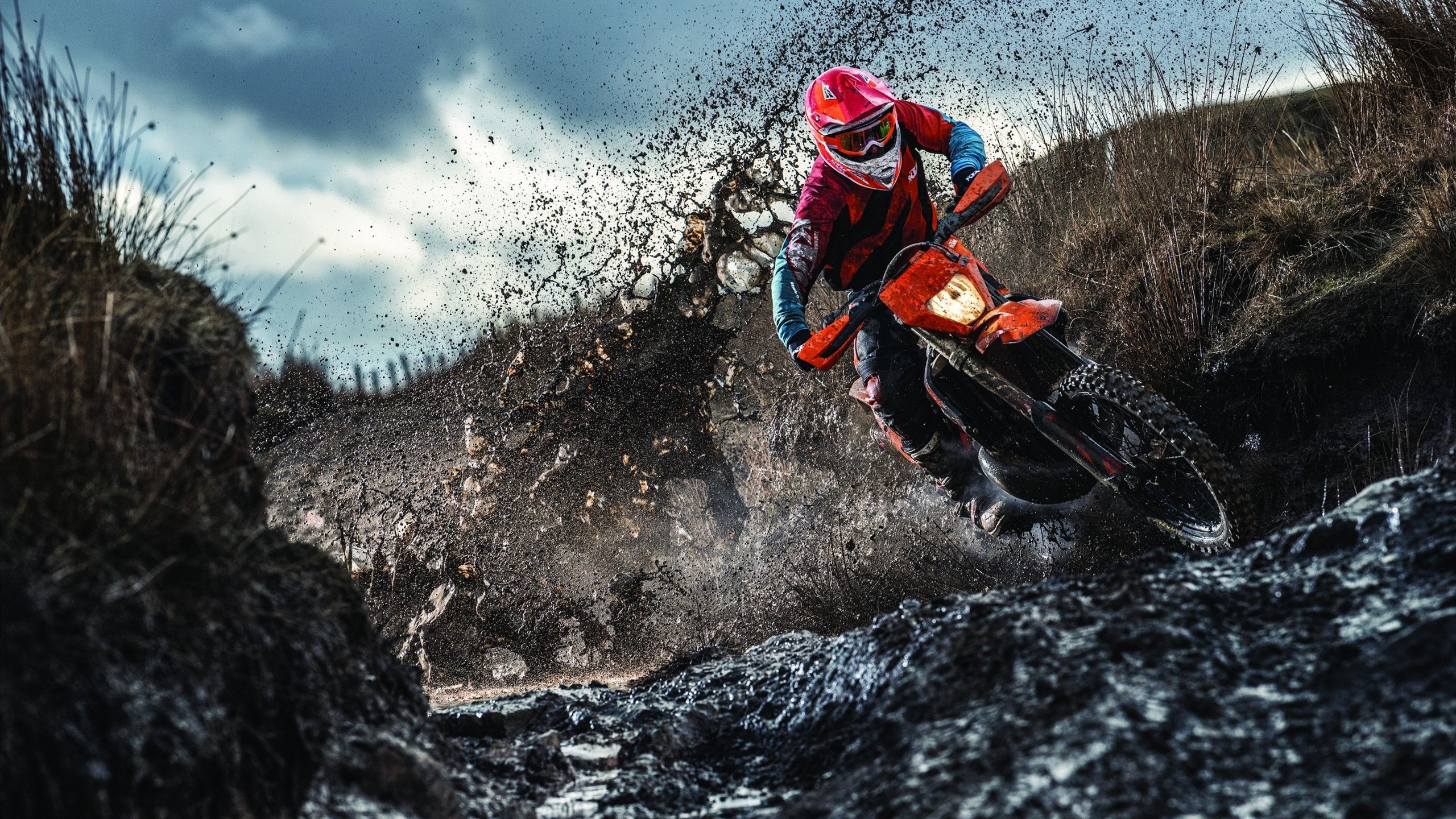 全国青少年水上冲浪锦标赛激情开赛,2021全国青少年冲浪夏令营