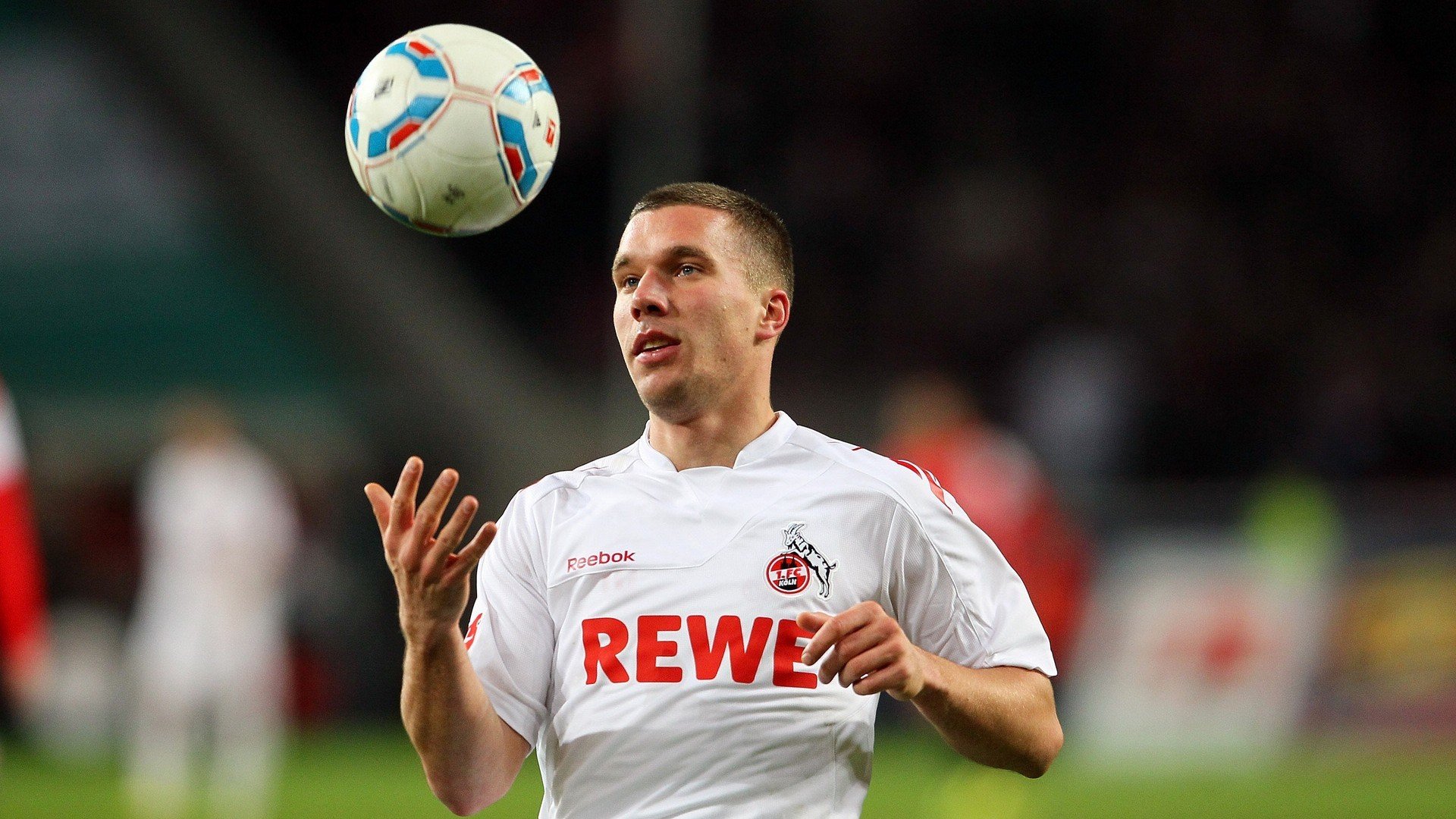 捷克队防守反击犀利，黑马名号不再偶然，捷克队打法